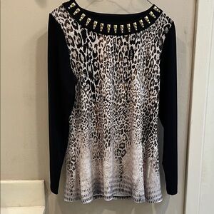 Peter Nygard Black and White Animal Print Long Sleeve Top